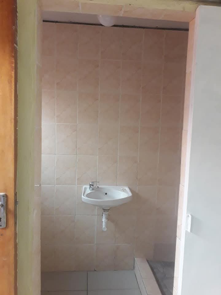 2 Bedroom Property for Sale in Harare Western Cape